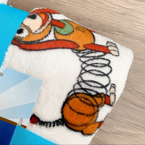 SOLD OUT ⭐️ Disney Toy Story Plush Throw Blanket - Picture 2 of 5